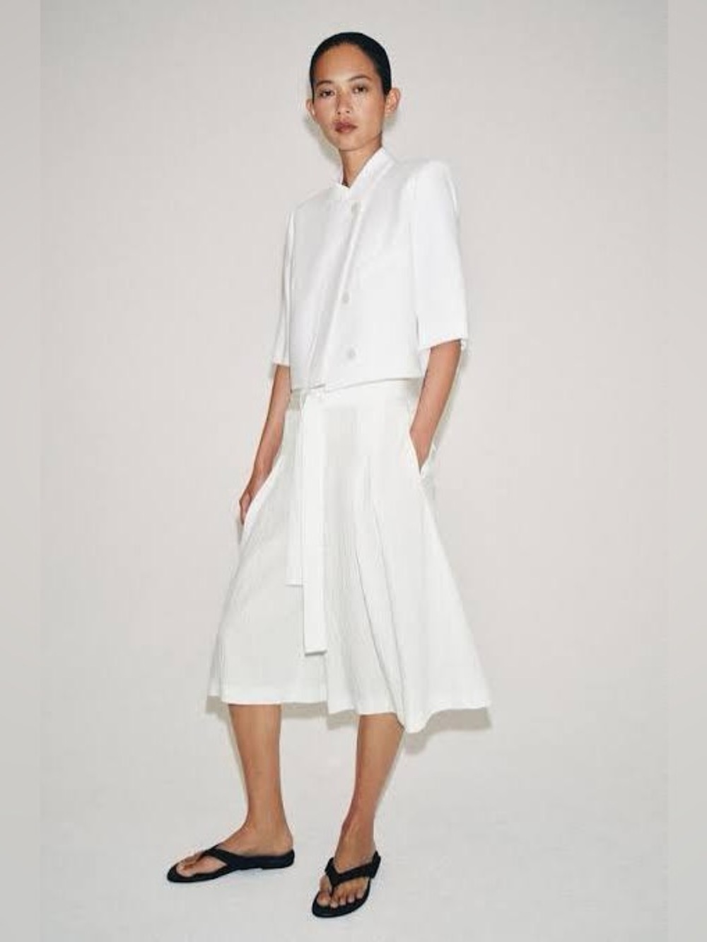 Zara ZW collection short sleeve cropped blazer in ecru